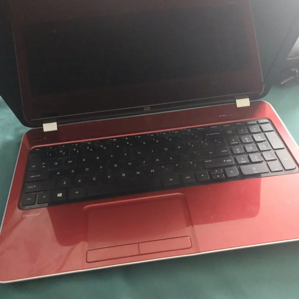 HP PAVILION LAPTOP